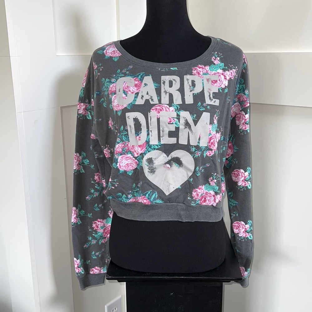 Carpe Diem floral cropped sweatshirt